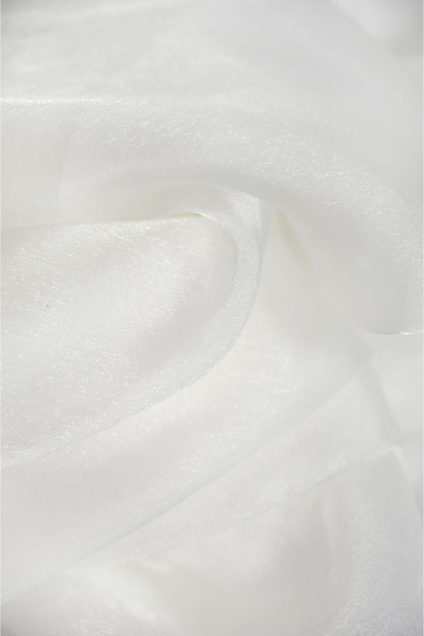 CIENKA ORGANZA Z POŁYSKIEM