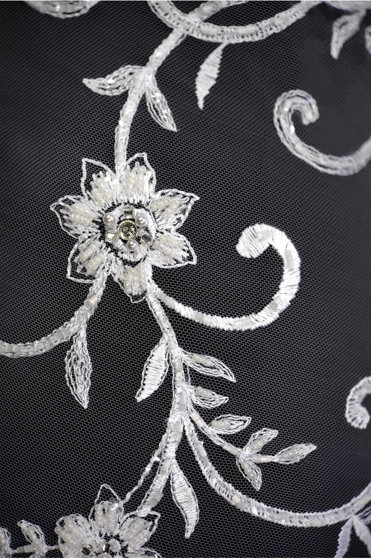 BRIDAL LACE W5989