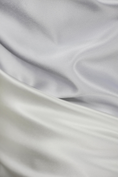 DÜNN SATIN GLÄNZEND