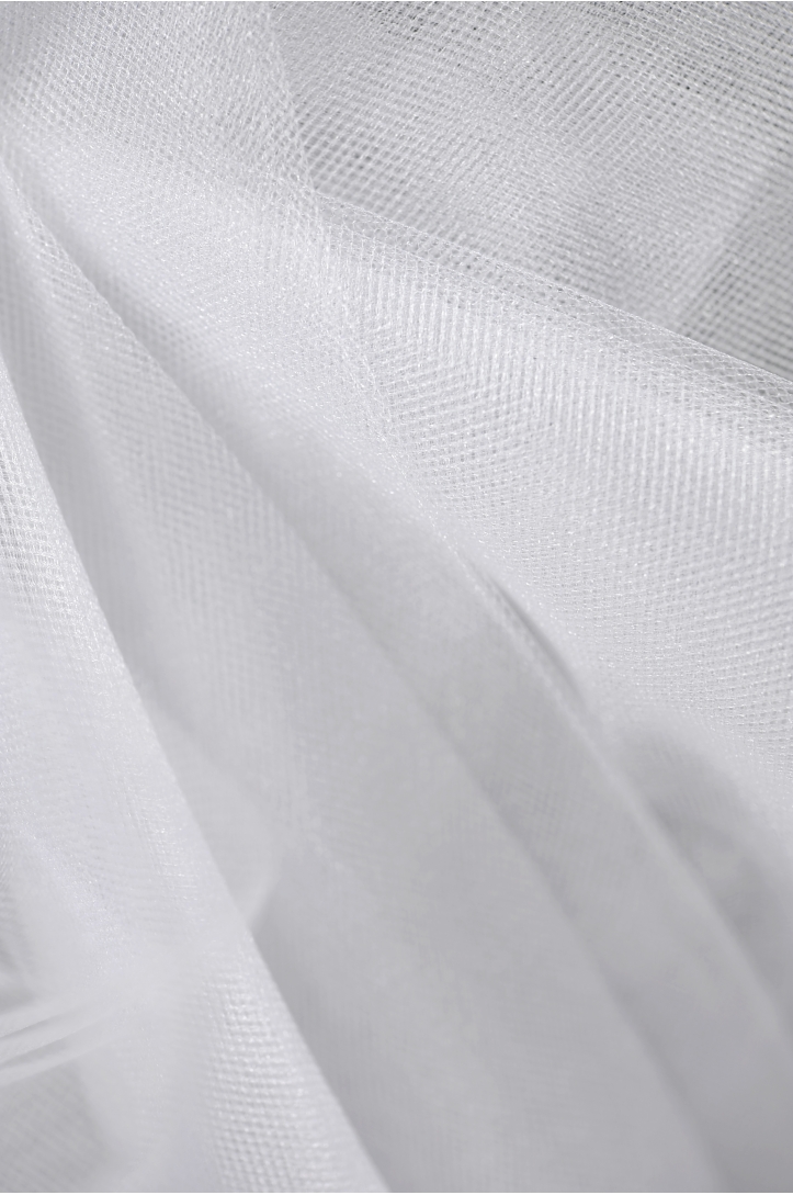 ITALIAN OPALESCENT MEDIUM TULLE