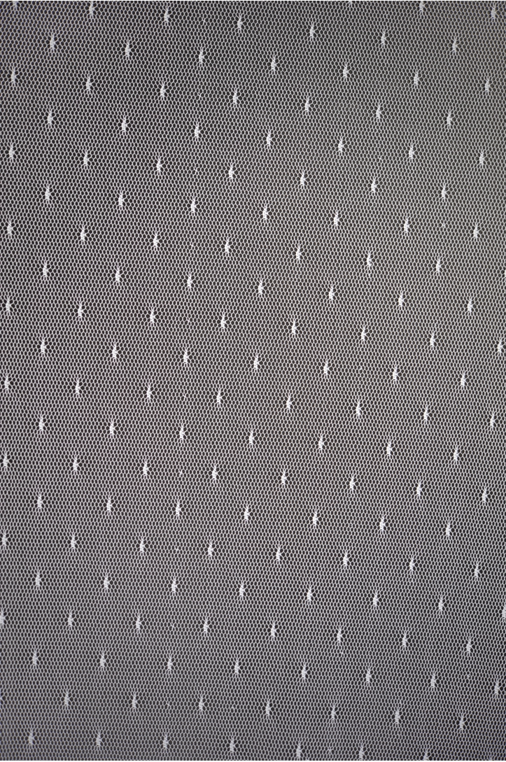 Tiul miękki w kropki