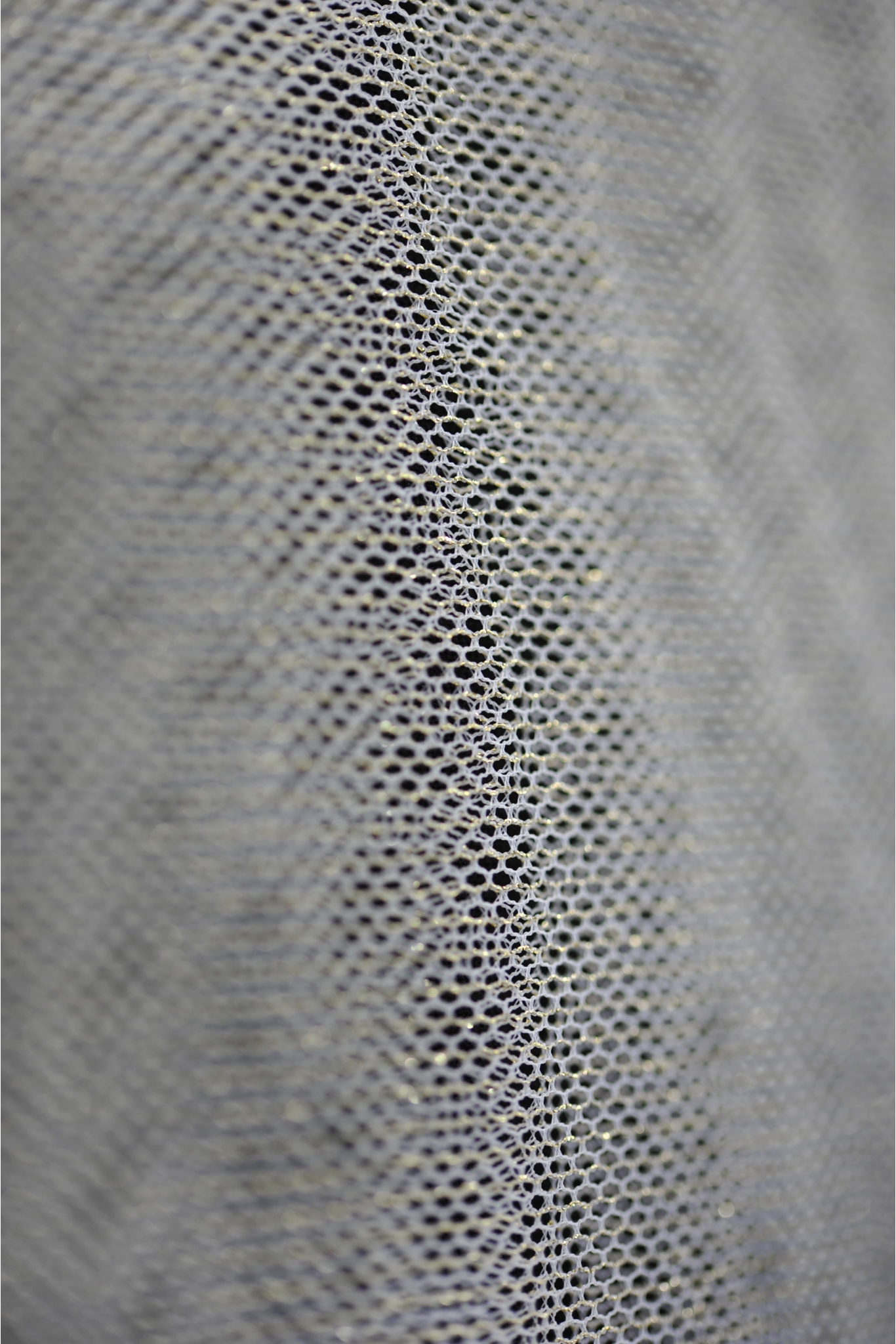 ITALIAN MEDIUM TULLE WHITE-GOLD