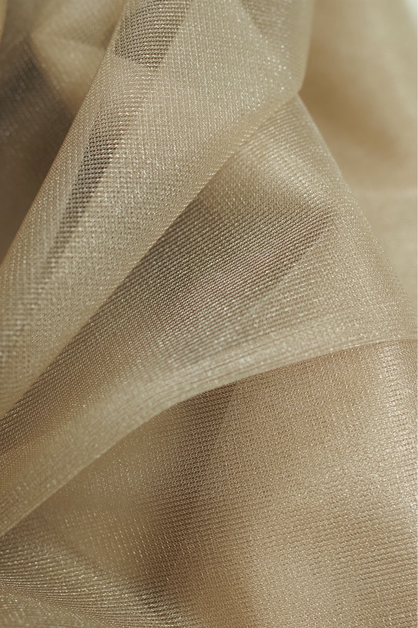 ISEFFAF SHINNING SOFT TULLE