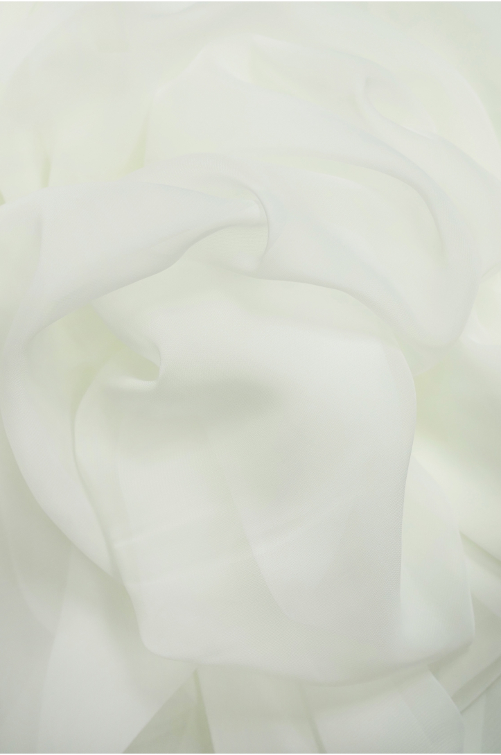 LIGHTWEIGHT SILKY CHIFFON