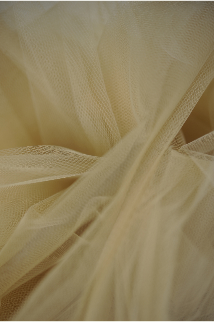 TIUL211 ITALIAN MATT TULLE