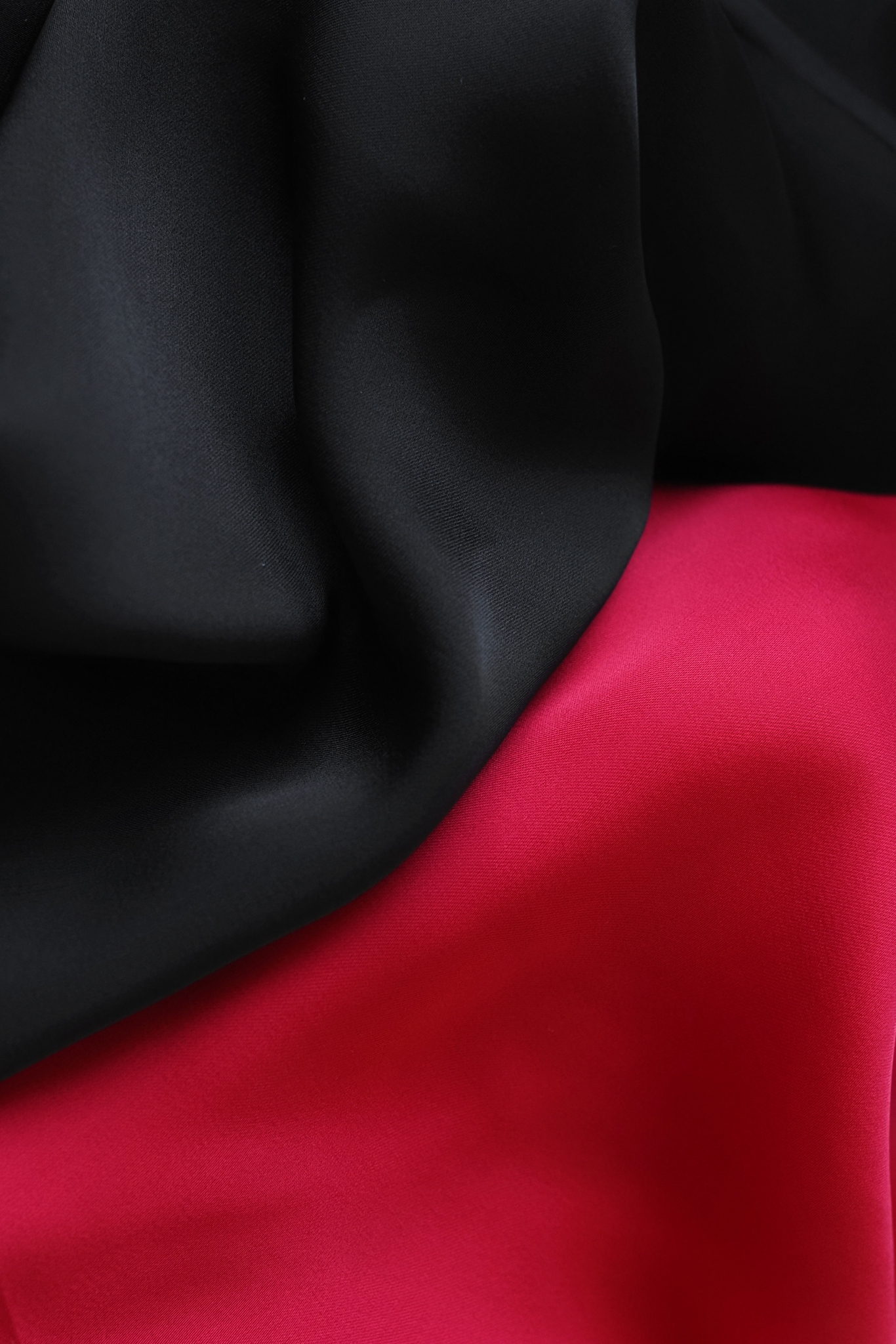 LIGHTWIGHT VICTORIAS SATIN FS060