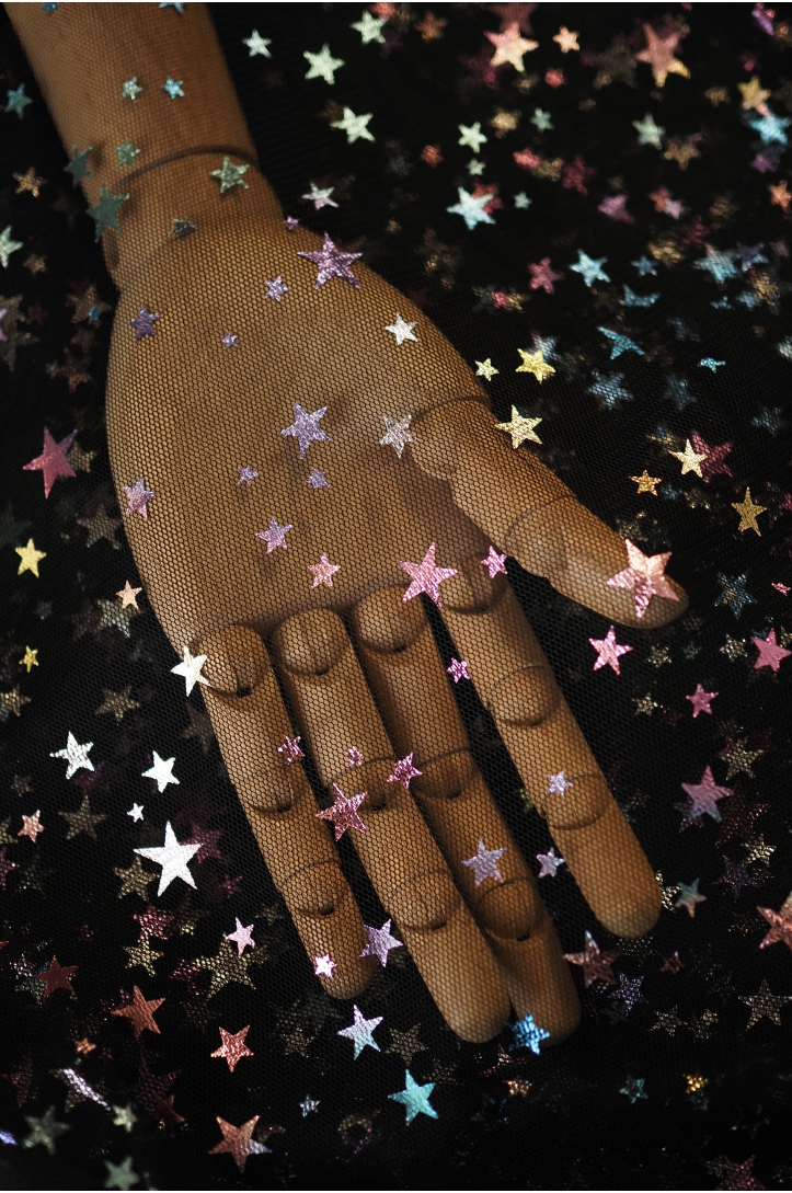 TIUL W GWIAZDKI T2054 BLACK/RAINBOW