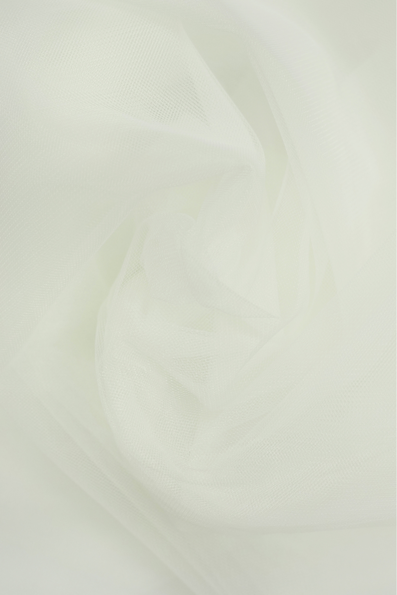 MEDIUM DRESS TULLE VOWELLA