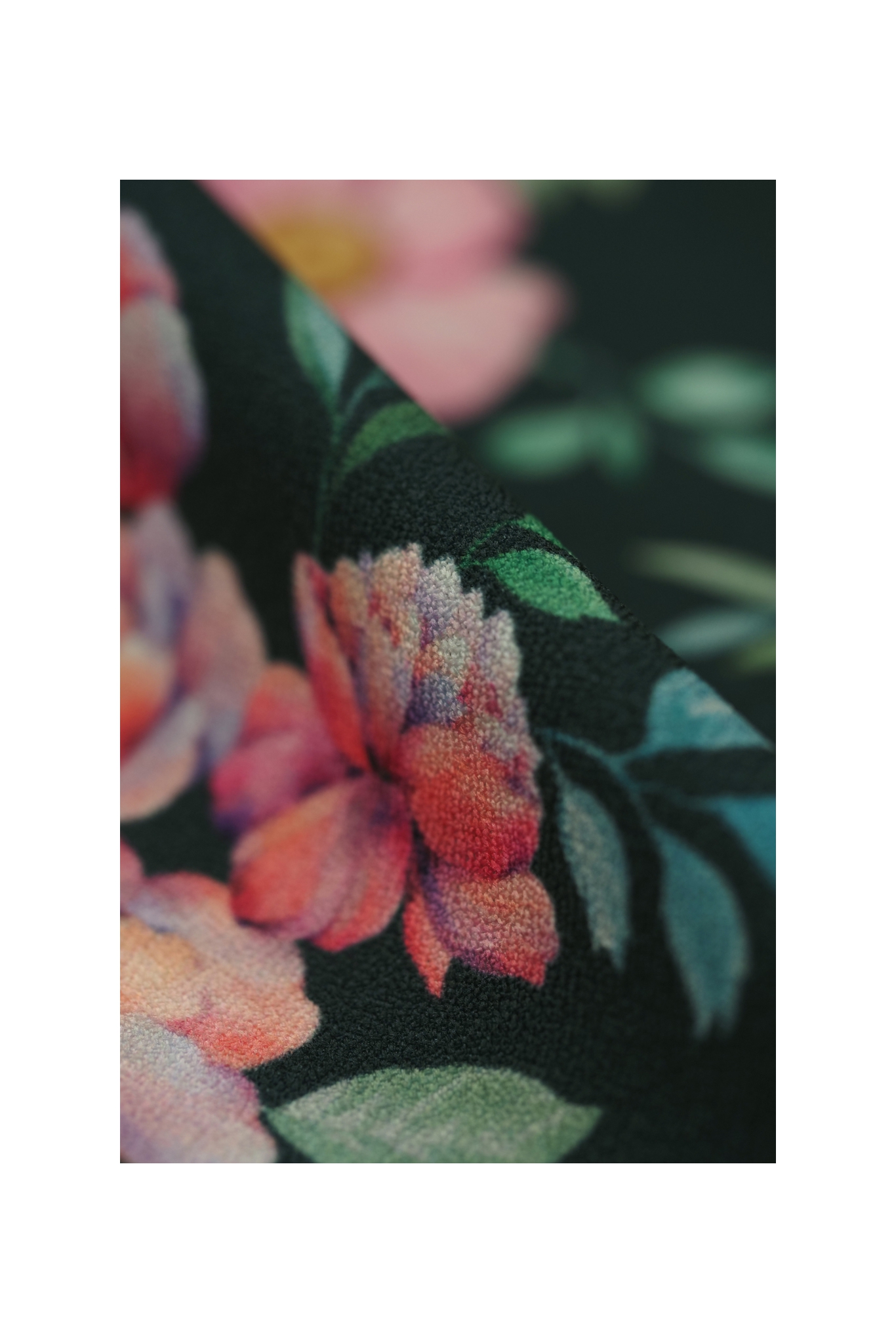 CREPE WITH OVERPRINT