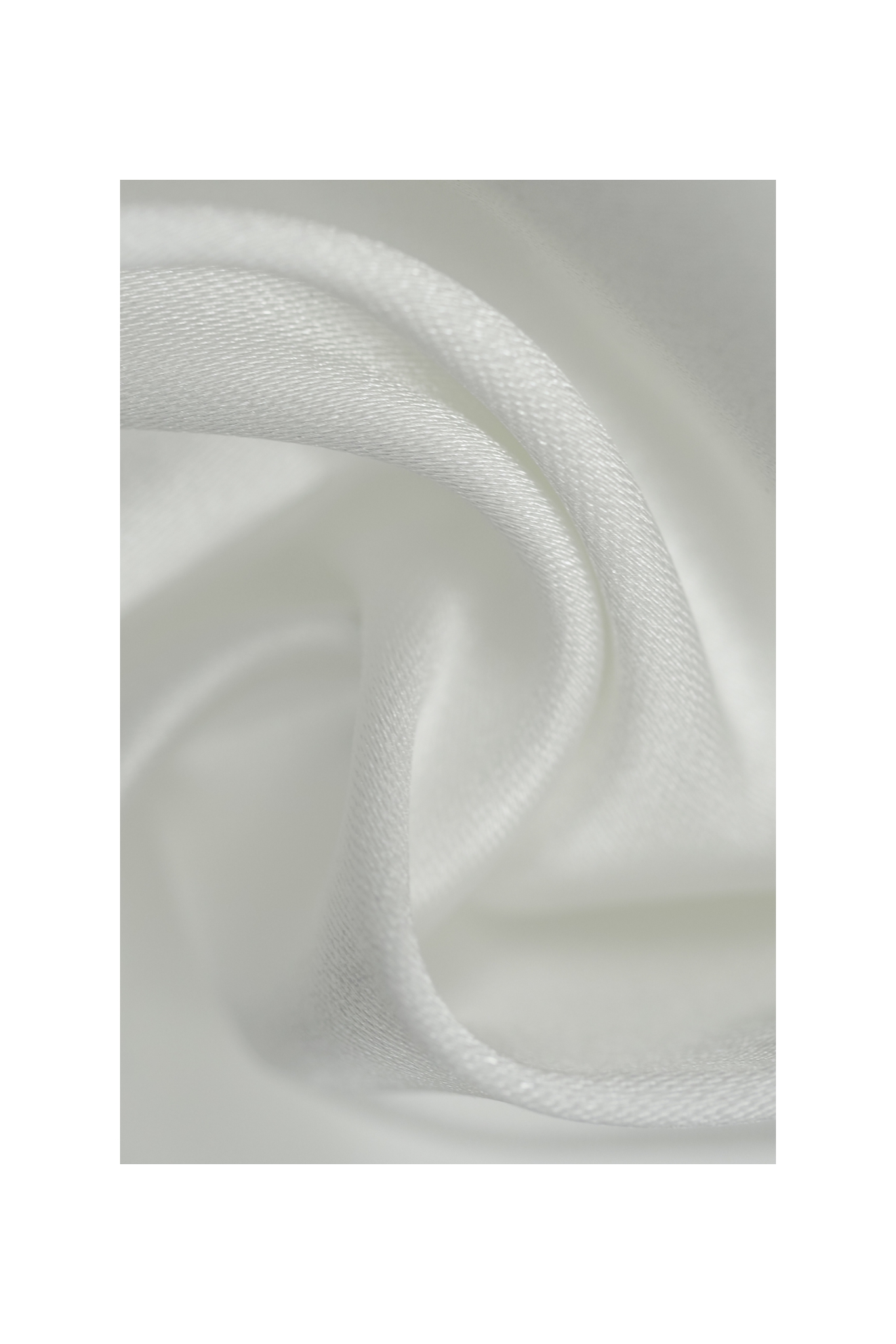 LIGHTWEIGHT SATIN VOSATIN