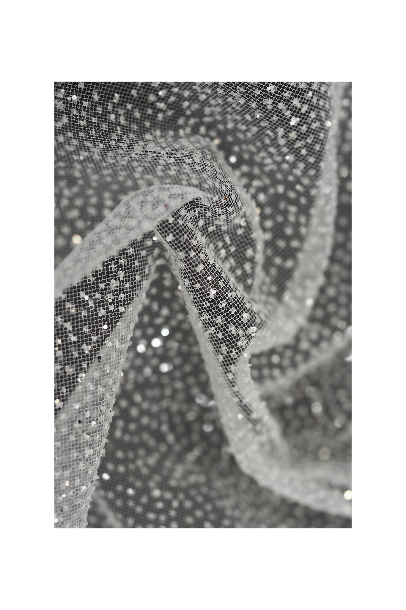 TULLE WITH GLITTER VO M4