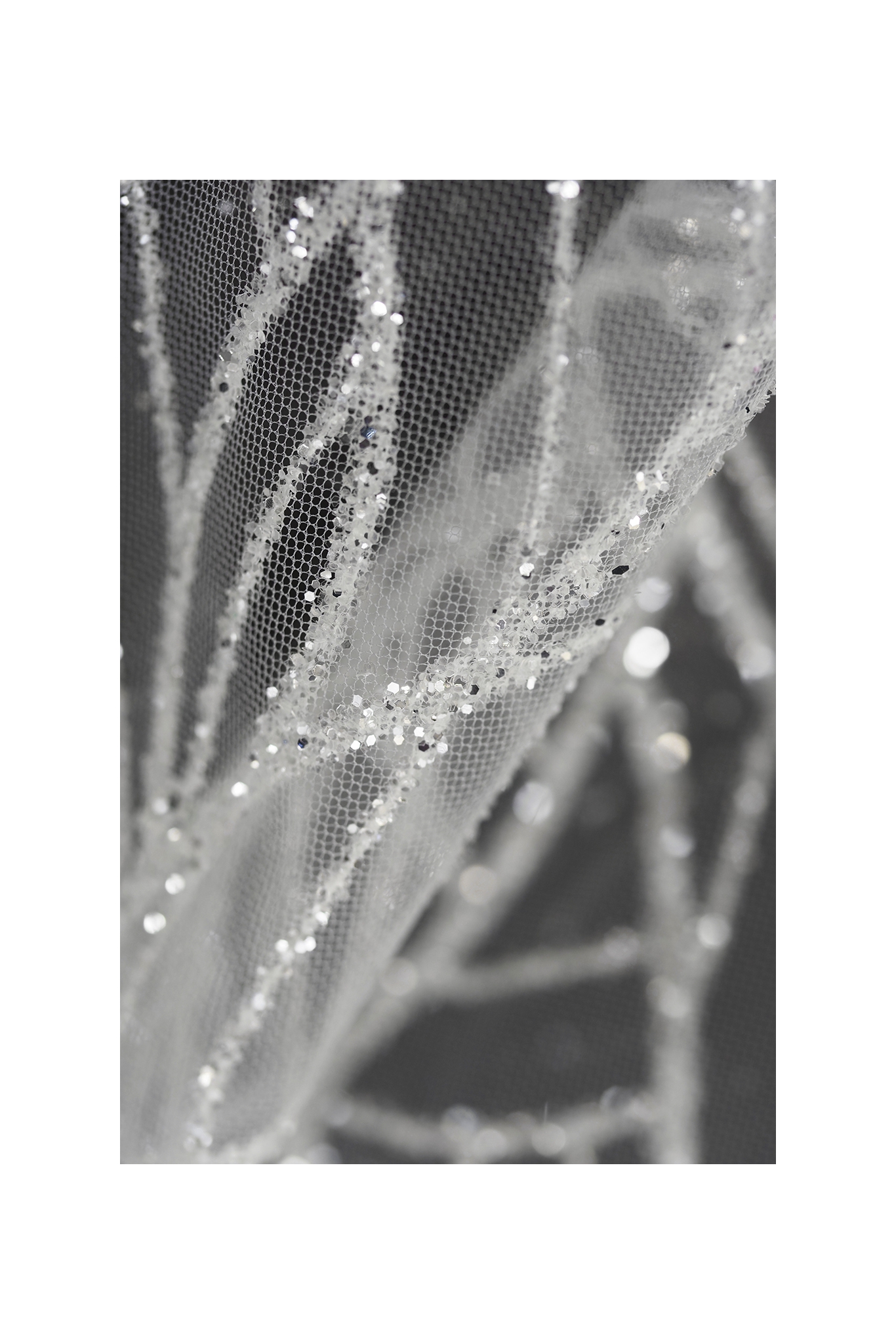 TULLE WITH GLITTER VO Z76