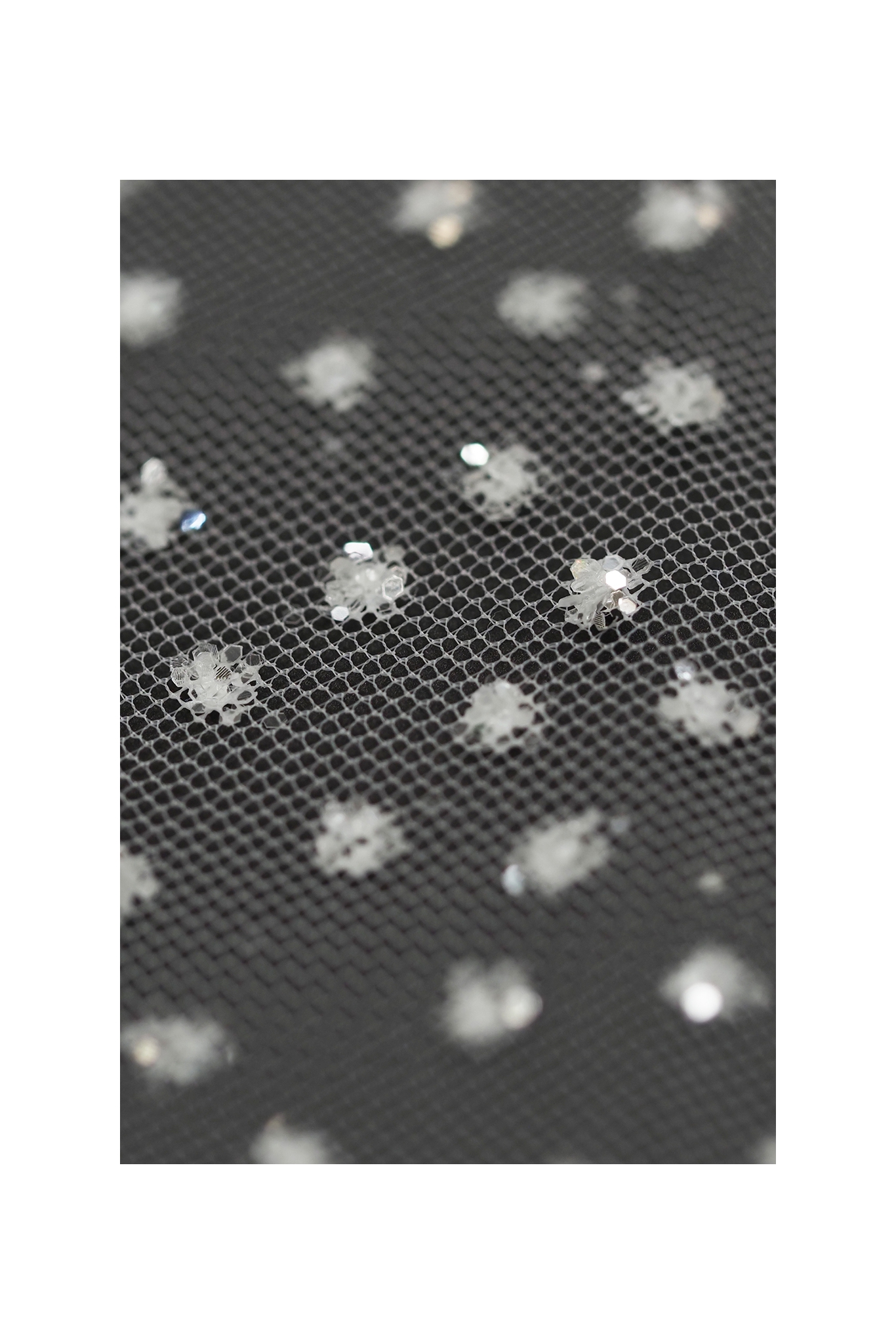 TULLE WITH GLITTER VO Z1020