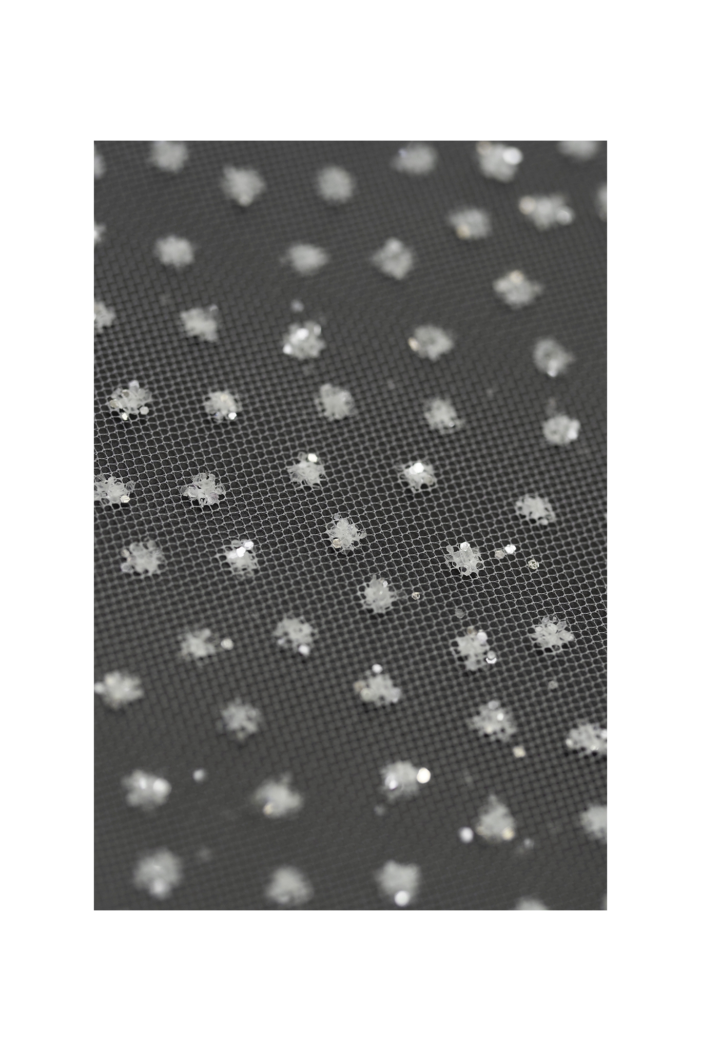 TULLE WITH GLITTER VO Z1020