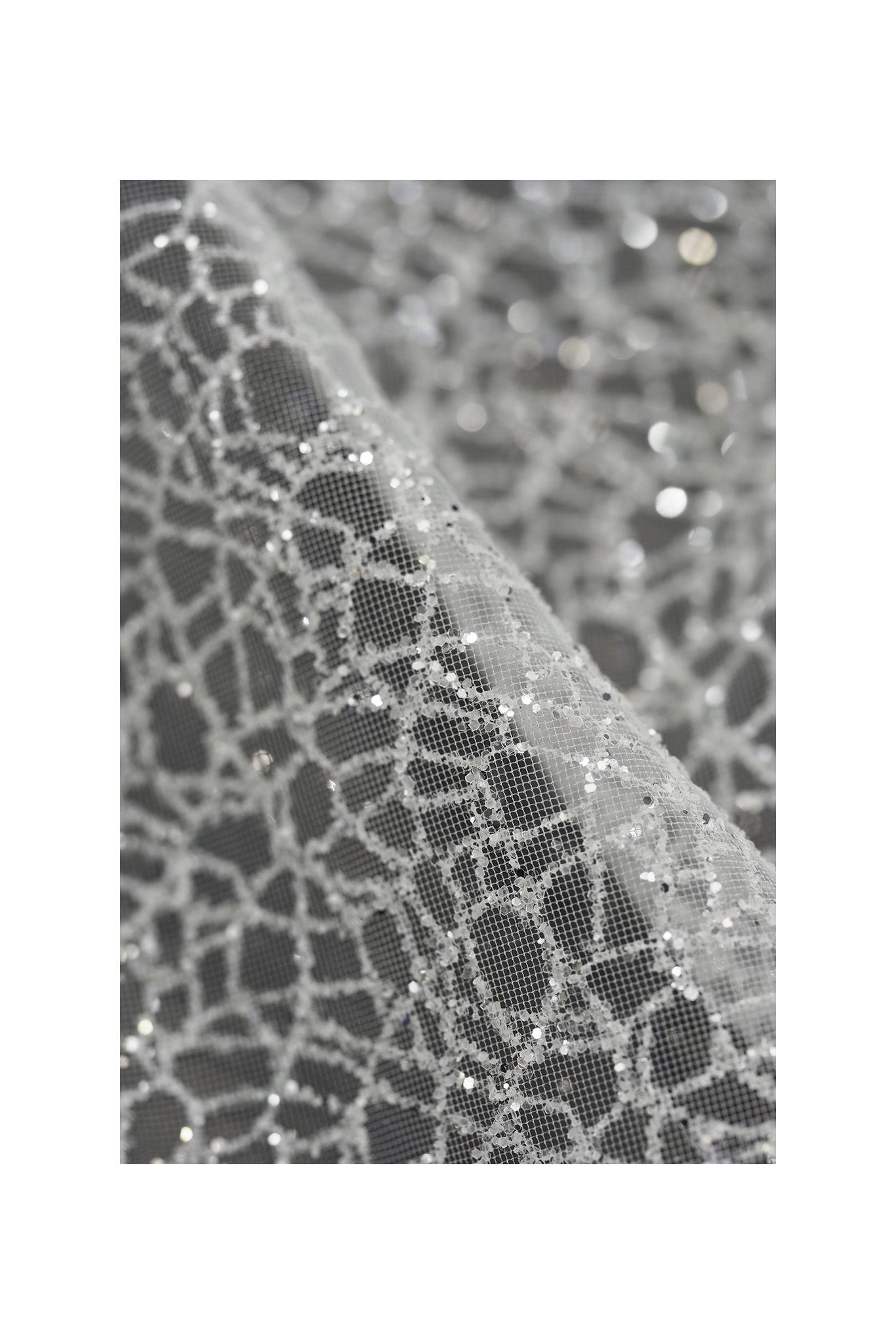 TULLE WITH GLITTER VO 10138