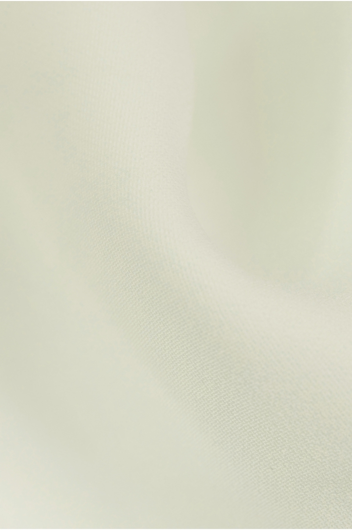 THIN, FLOWING CREPE FR039