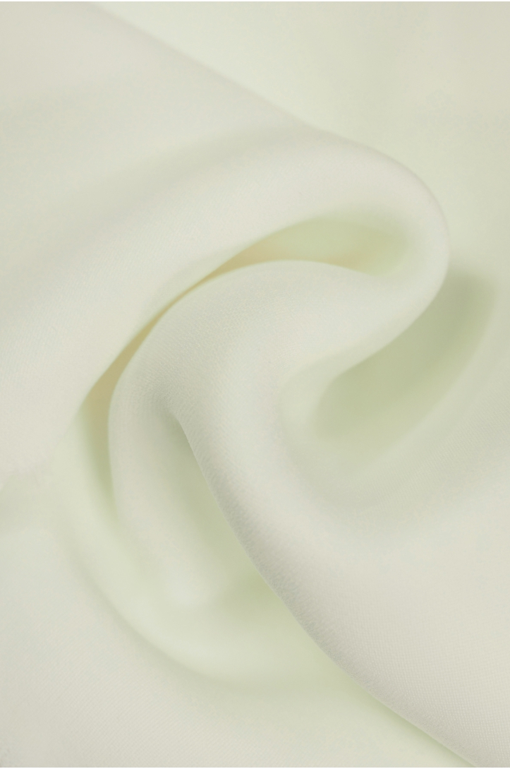 THIN, FLOWING CREPE FR039