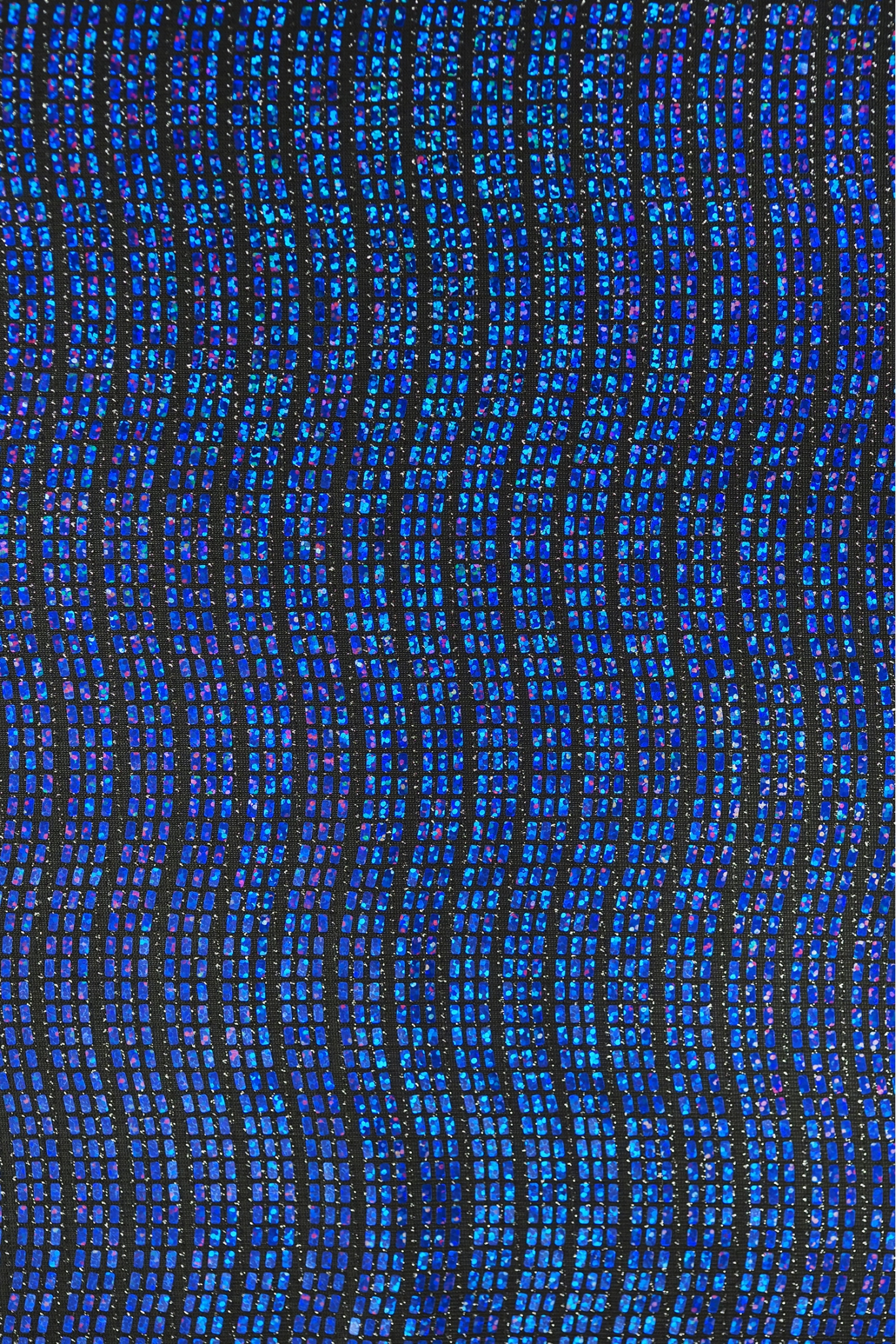 DÜNNE STRICKWARE MIT HOLO C389