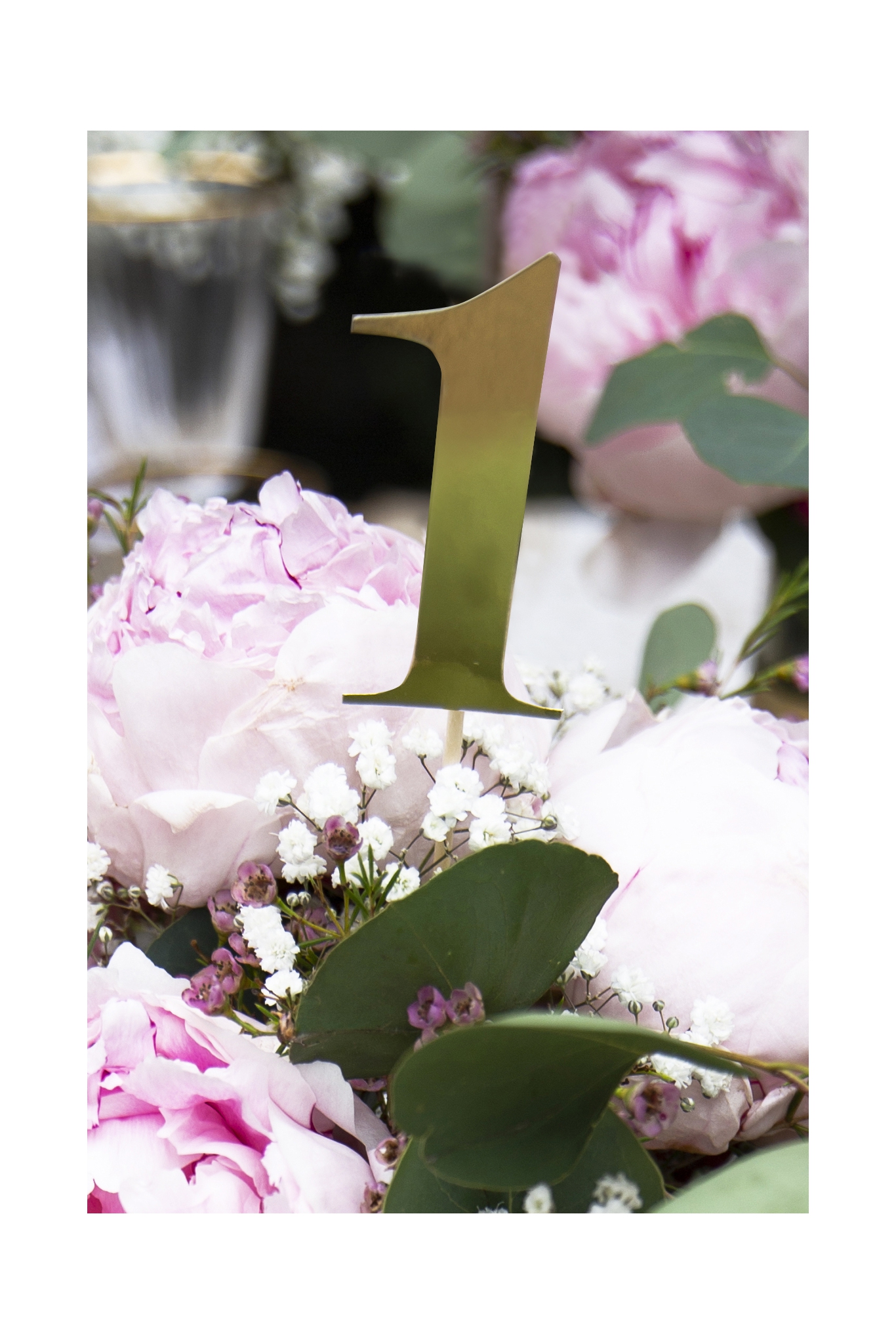 Table numbers, gold, 25.5-26.5cm