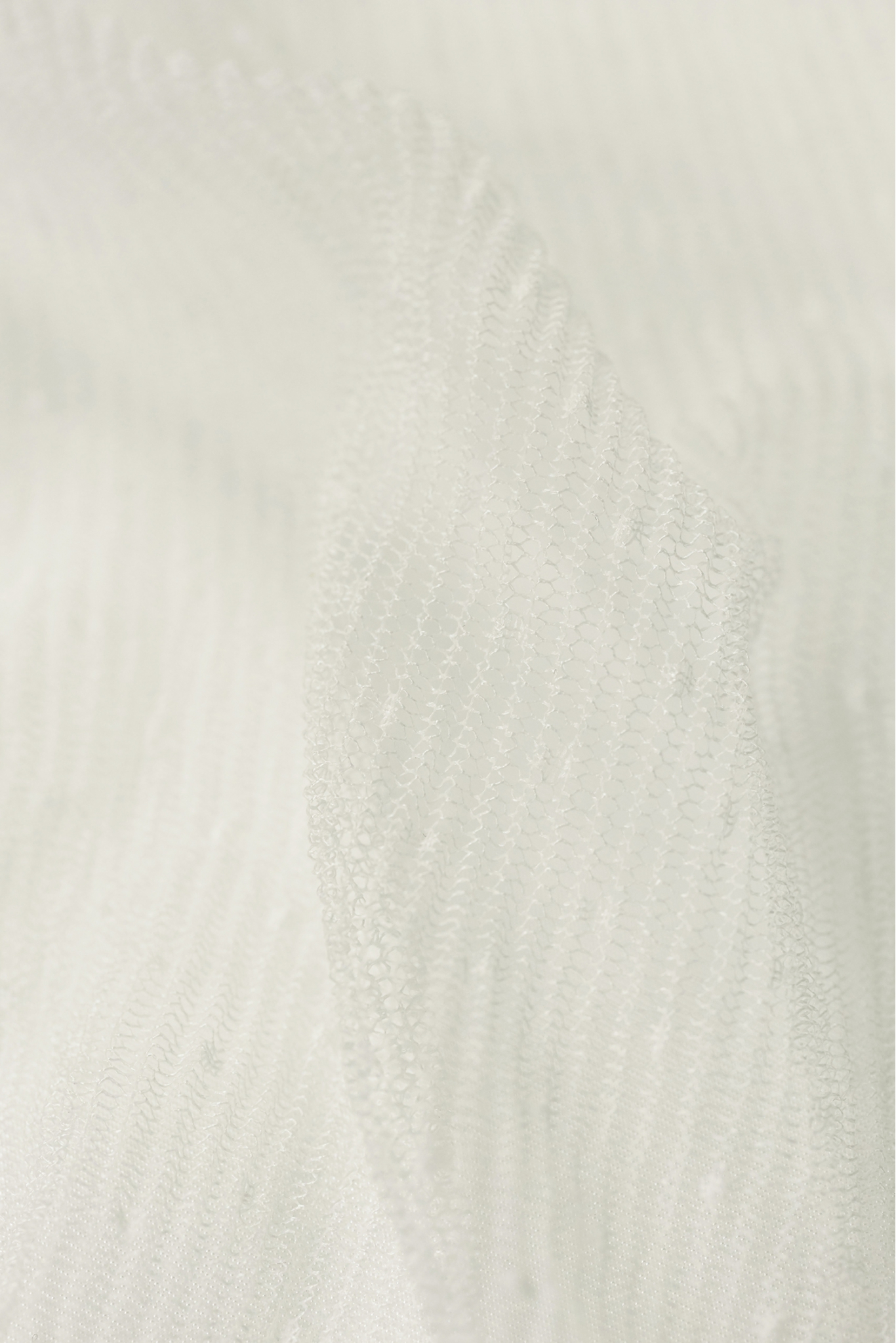 WEICH TÜLL  GEPUNKTET ML 414