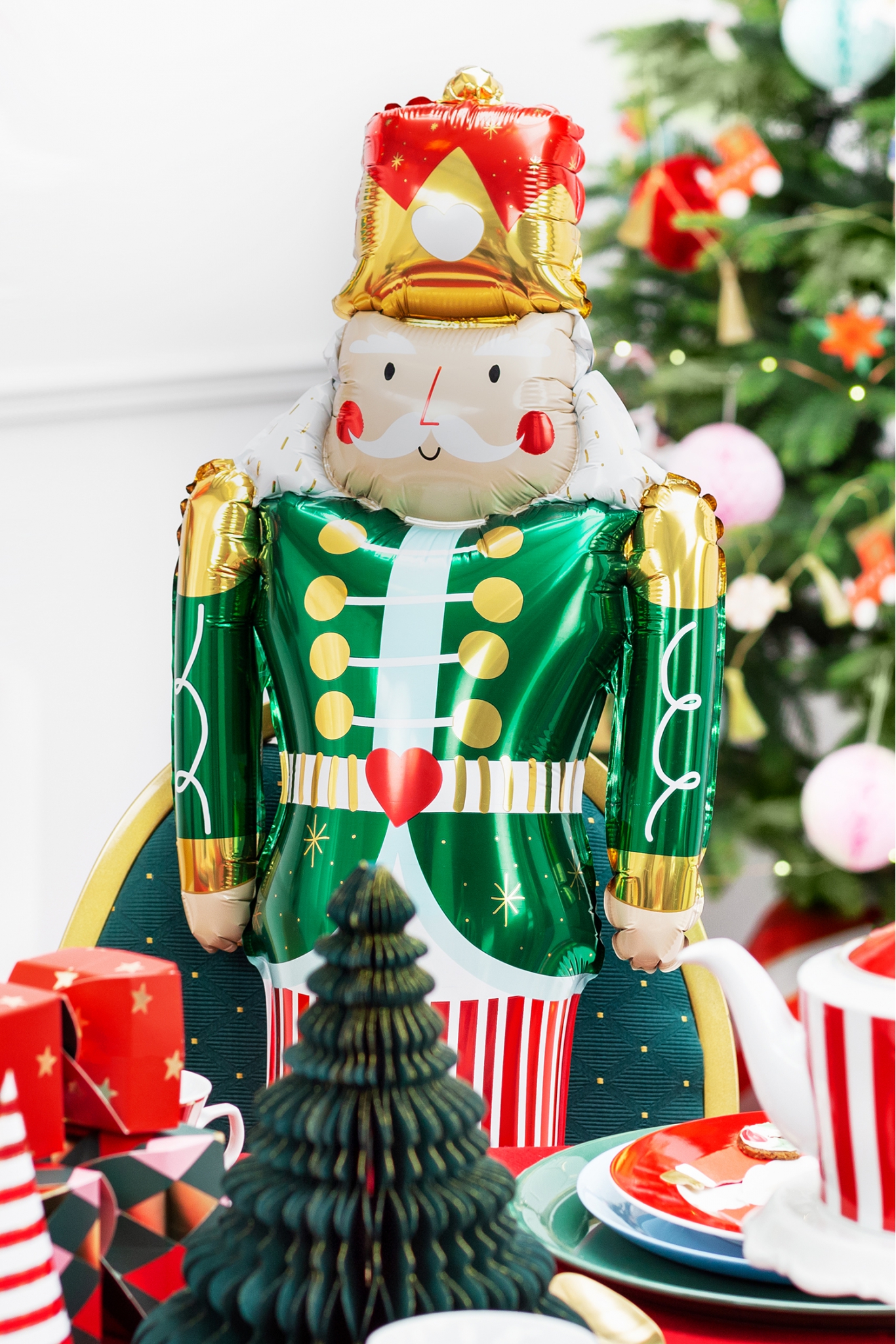 STANDING NUTCRACKER FOIL BALLOON 34X85CM
