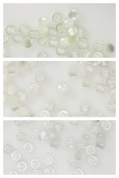 KNÖPFE halbtransparent