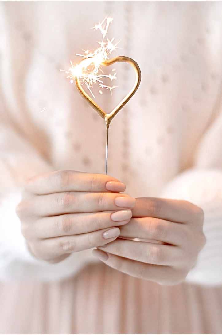 STAR-SHAPED SPARKLERS