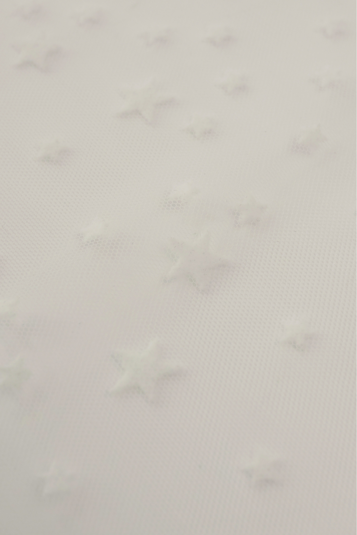 Tüll mit Sternen-Flock IT4007673