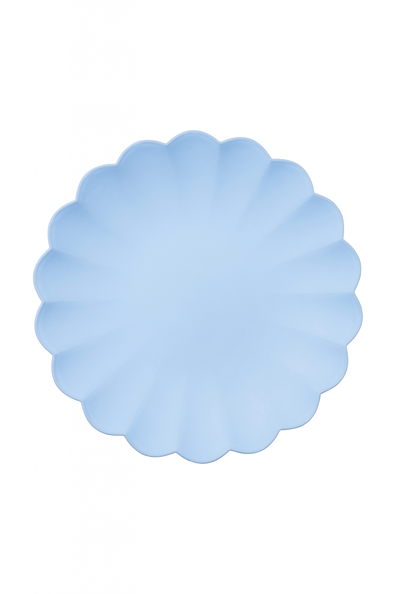 Plastic plates with a frill