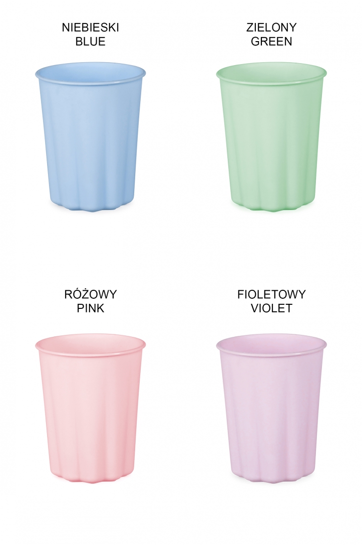 Plastic cups with a frill