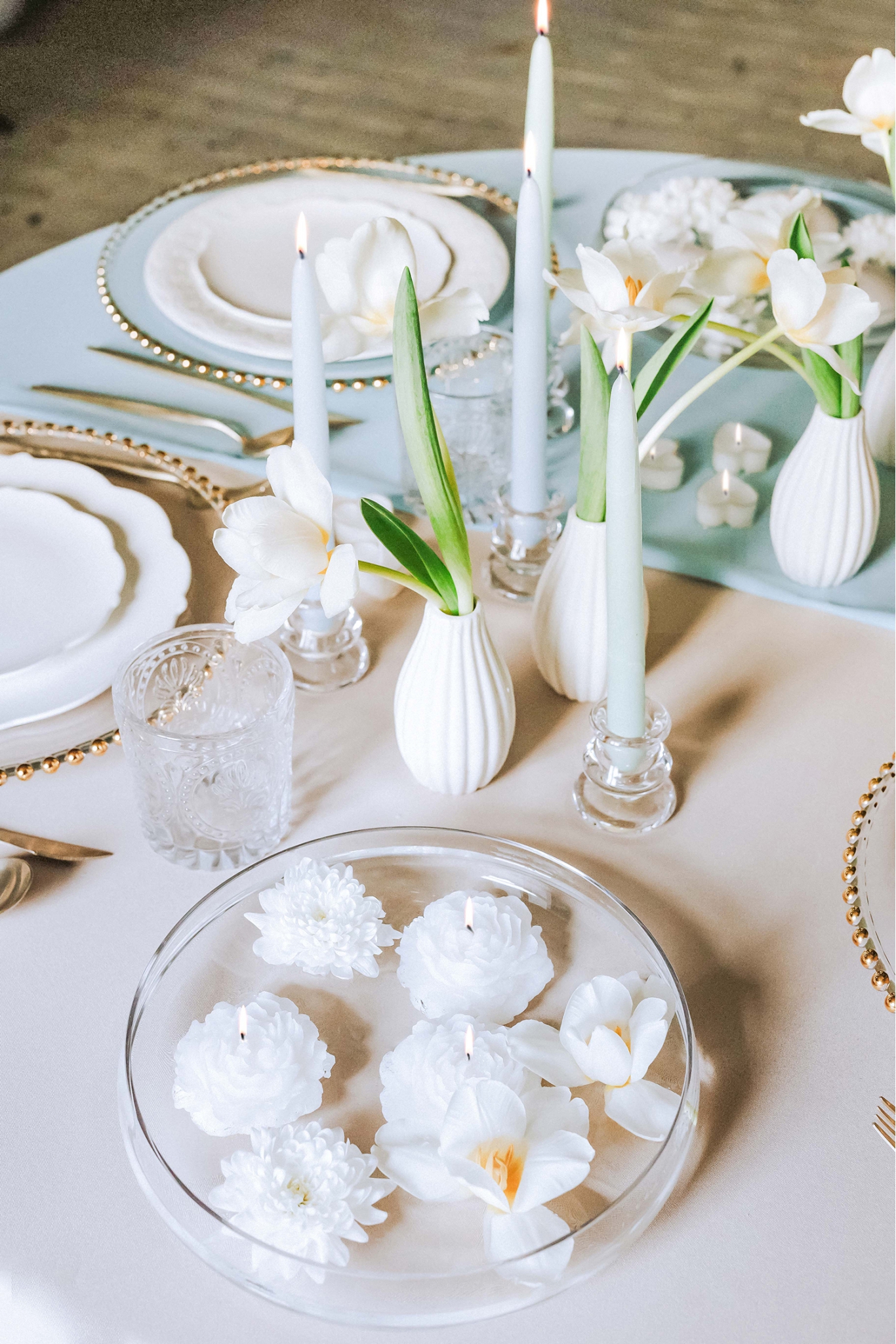 Floating peony candle