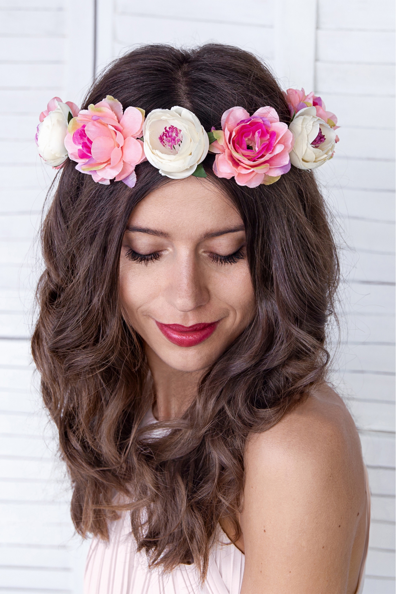 Wreath with flowers pink-white 17 cm