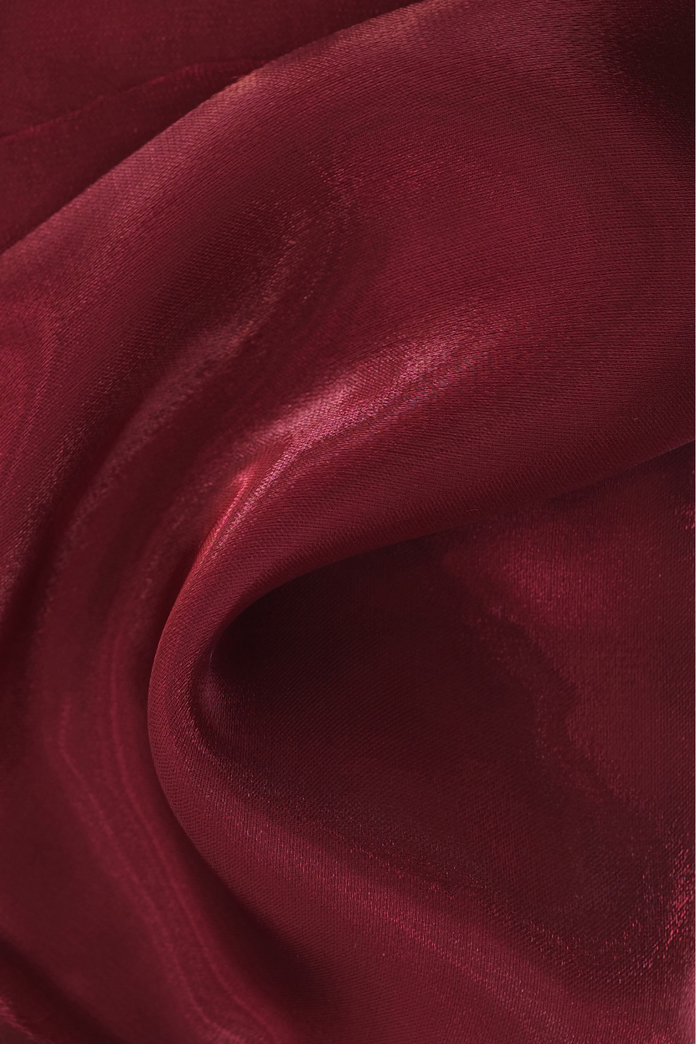 Shiny Organza VOOMEGA