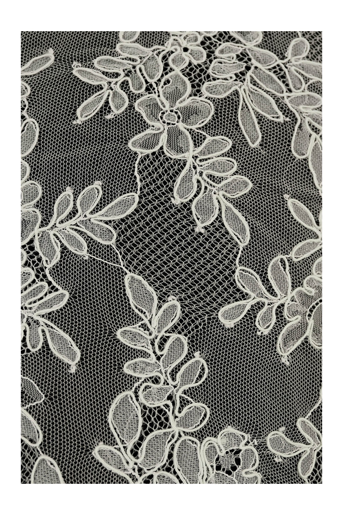 FRENCH LACE W32332 KORD