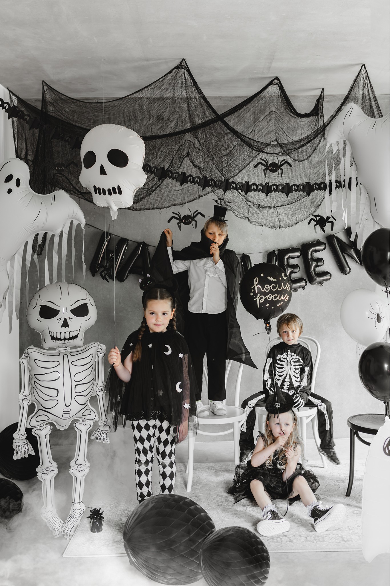 Foil balloon Skull 36x41 cm