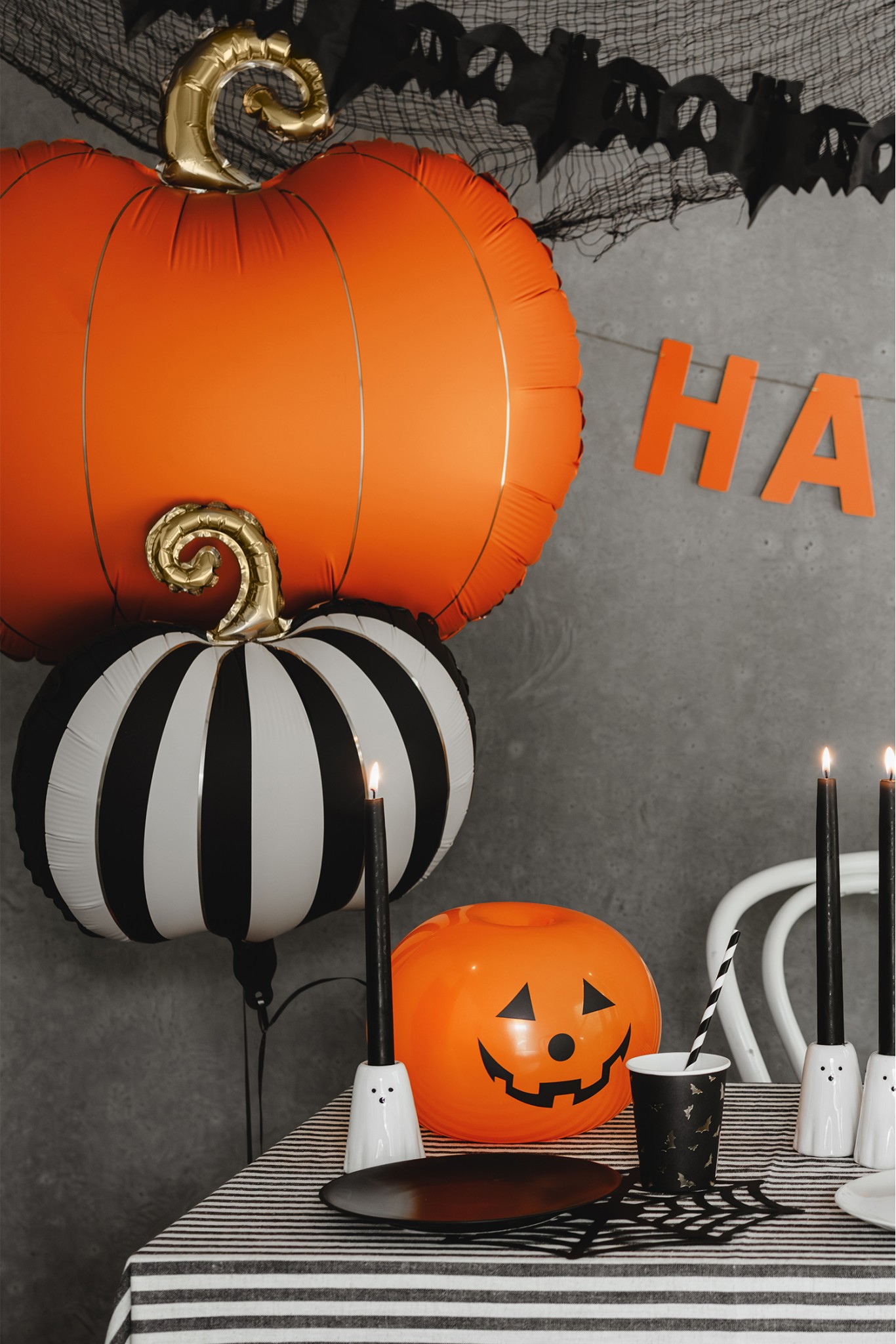 Foil balloon Pumpkin Black&White 39x38 cm