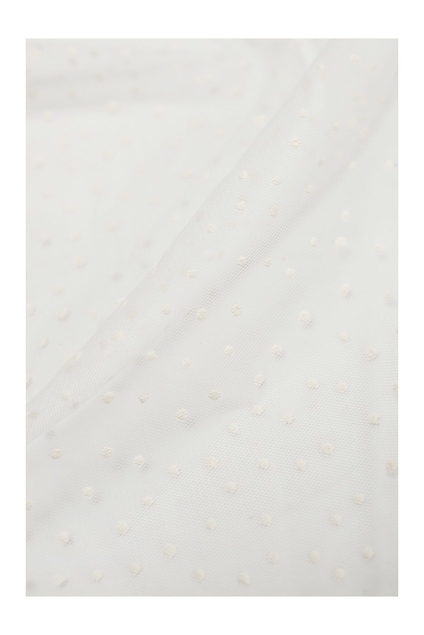 Sample SOFT TULLE WITH DOTS P8-208