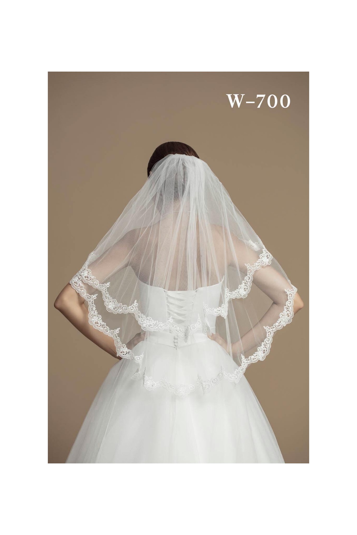 VEIL W-700