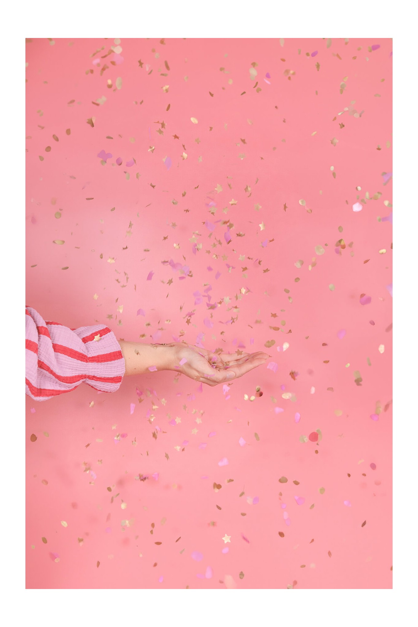 Confetti cannon with stars and cat-shaped confetti, 20 cm