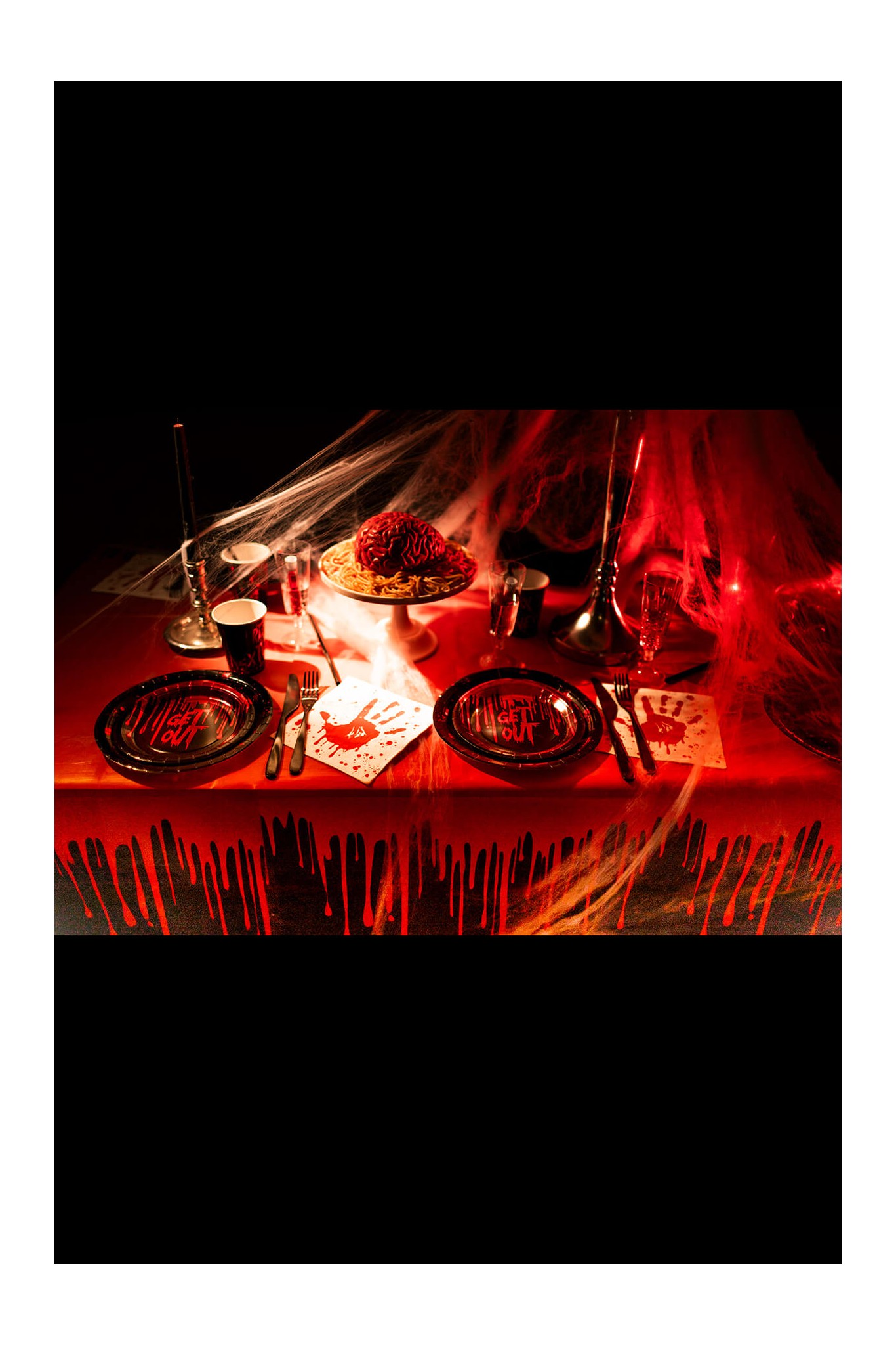 Bloody Hand napkins, 33 x 33 cm