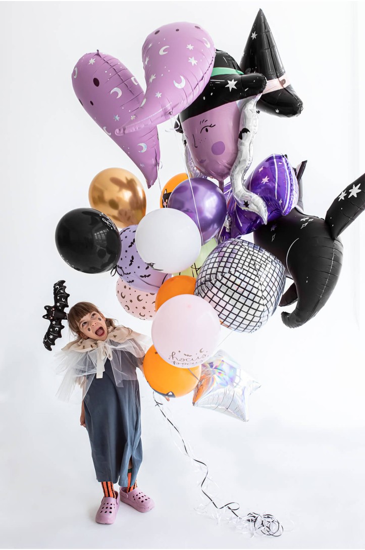 Witch foil balloon, 73.5 x 101 cm