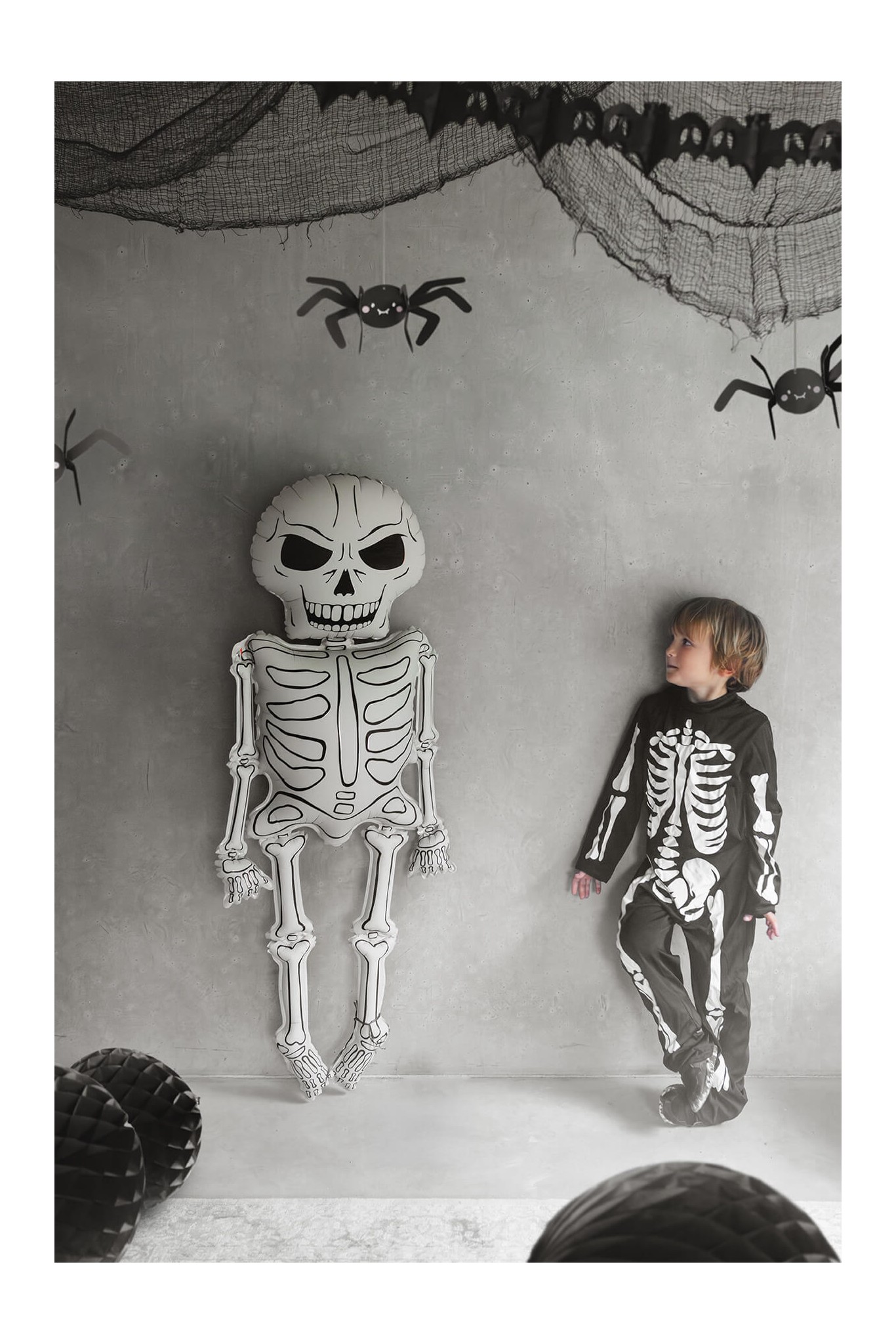 XXL-Folienballon Skelett, 46 x 129 cm