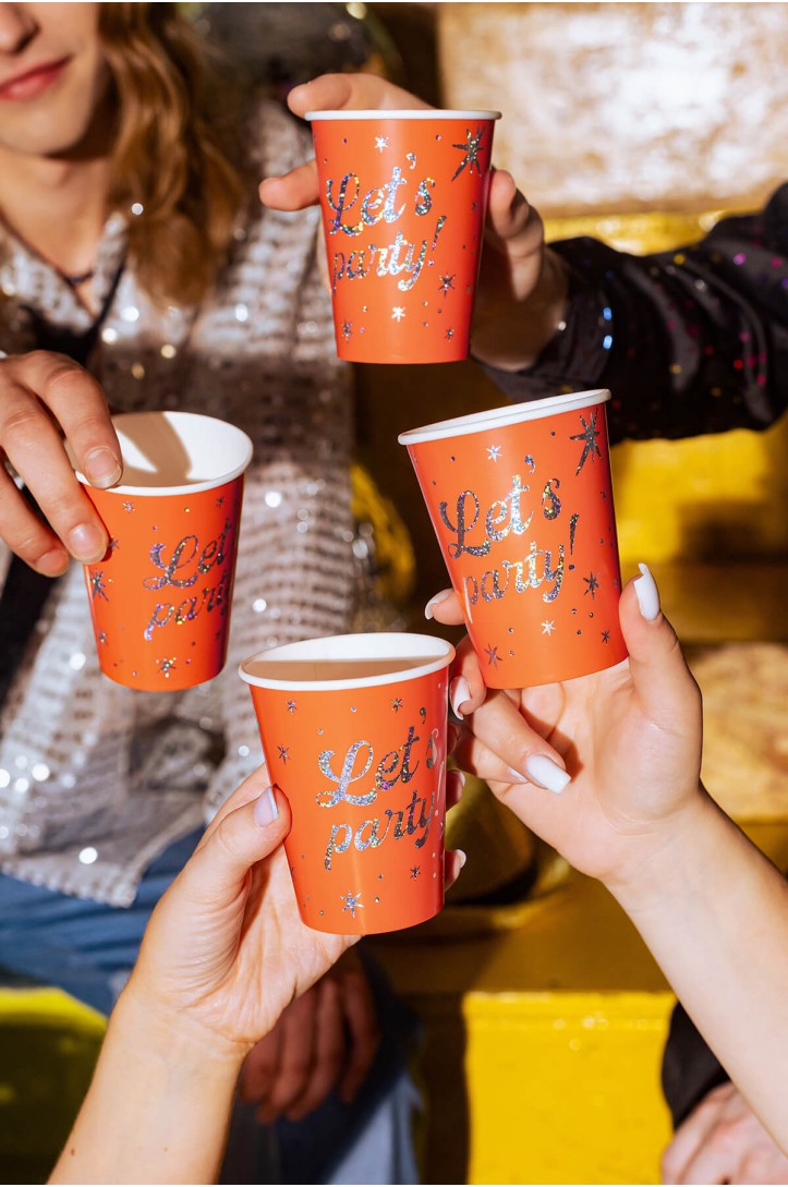 Paper cups Let's Party!