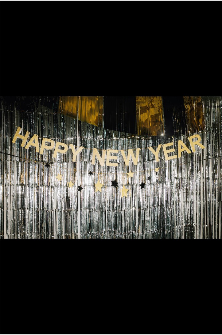 Papierbanner mit Sternen Happy New Year