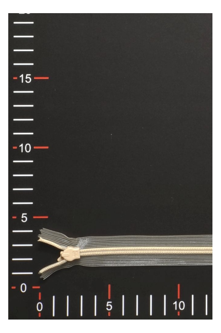 Zamek transparenty cielisty  (50m)