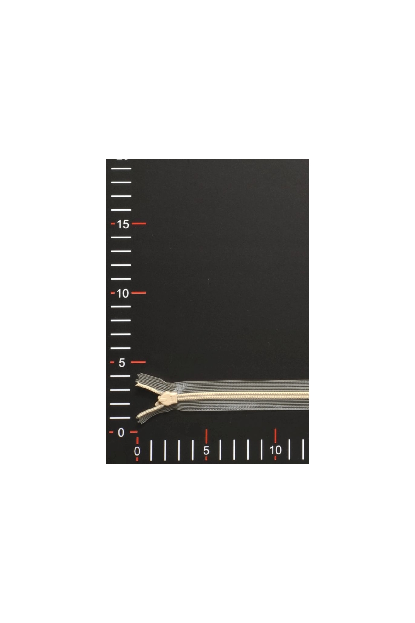 Zamek transparenty cielisty  (50m)